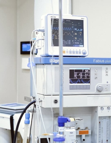 Types of modern surgical equipment